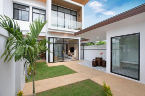 Newly Built 2BR Villa Goldena 12A with Private Sauna in Kamala